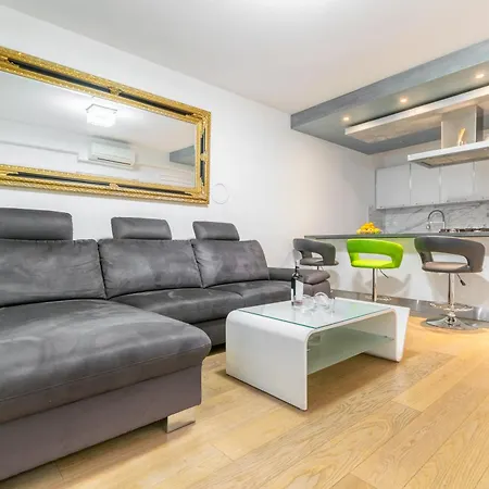 Apartment Simic *