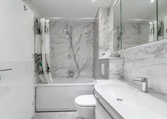 Simic Μακάρσκα