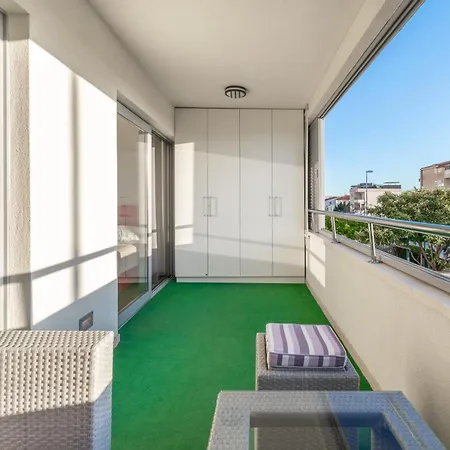 Simic Διαμέρισμα Μακάρσκα